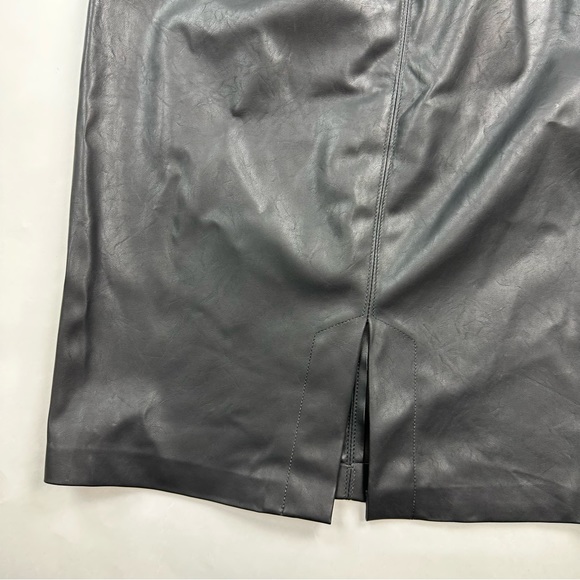 BLANK NYC Black Faux Leather Stretch Pencil Skirt Size 30 - Picture 8 of 11